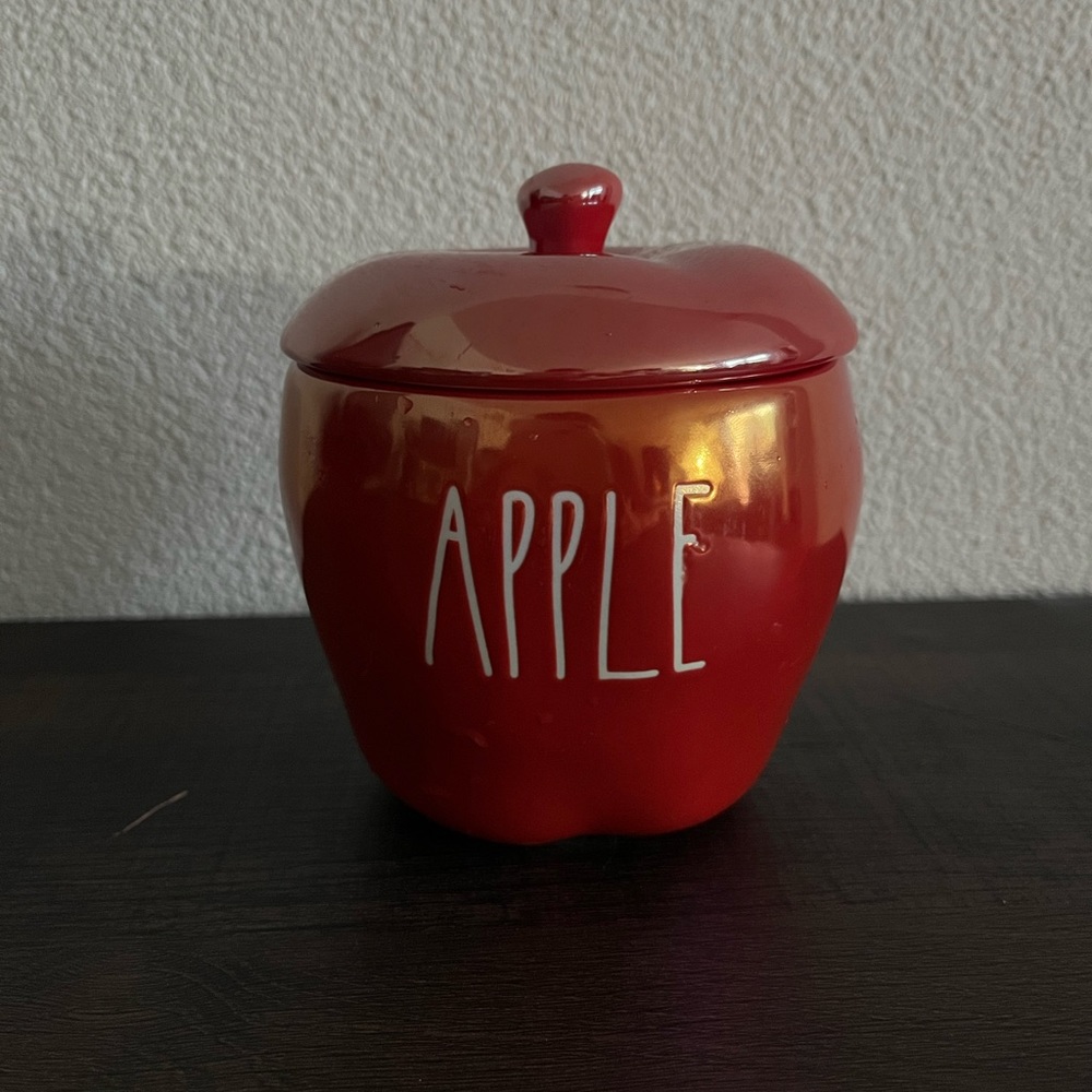 Rae Dunn Candy Apple Candle